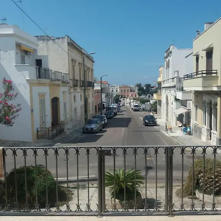 Il Podio Del Salento شقة سانتا ماريا أل بانيو